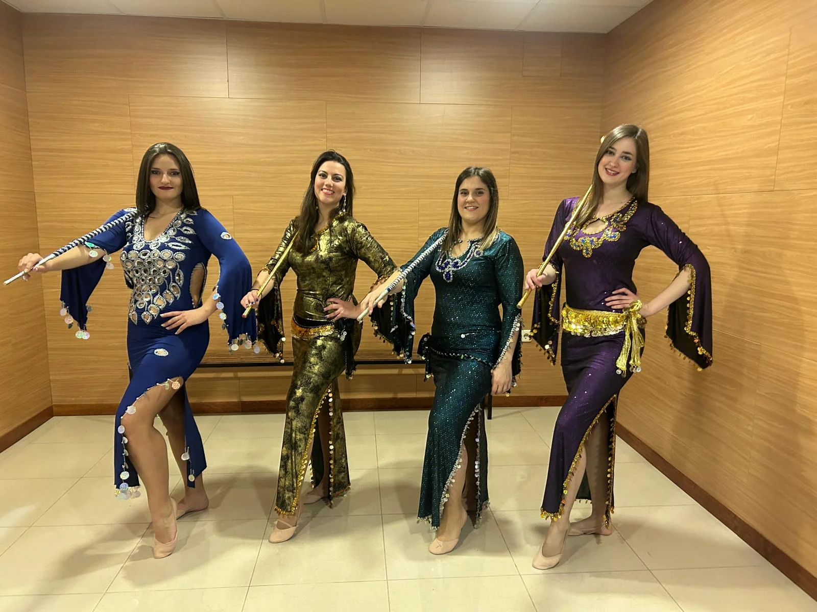 Grupo tembleño de Danzas Orientales HAMAM miniatura 4